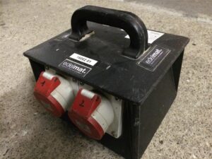 CEE - Unterverteilung (UV) - 16A - 2x 16A, 4x Schuko - ohne Sicherungen