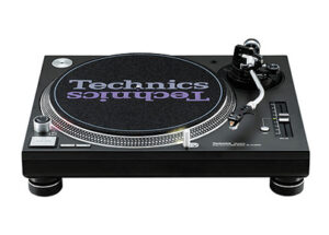 Technics - SL-1210 MK5 - Turntable