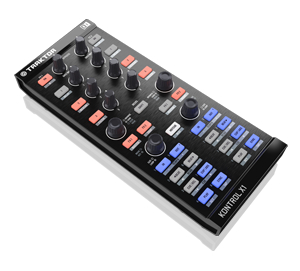 Native Instruments Traktor Kontrol X1 [Controller]